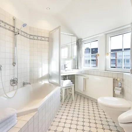 Senenskiin 펜션 리스트