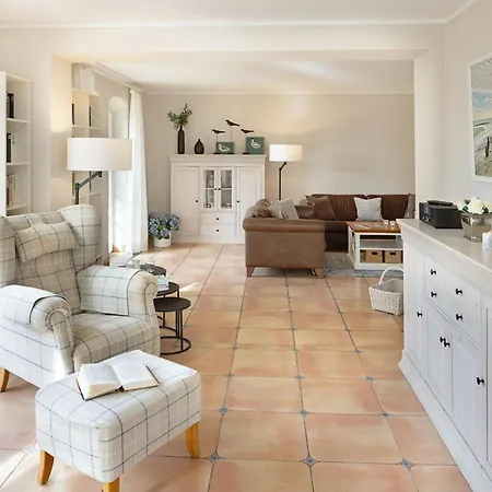 Holiday home Senenskiin List